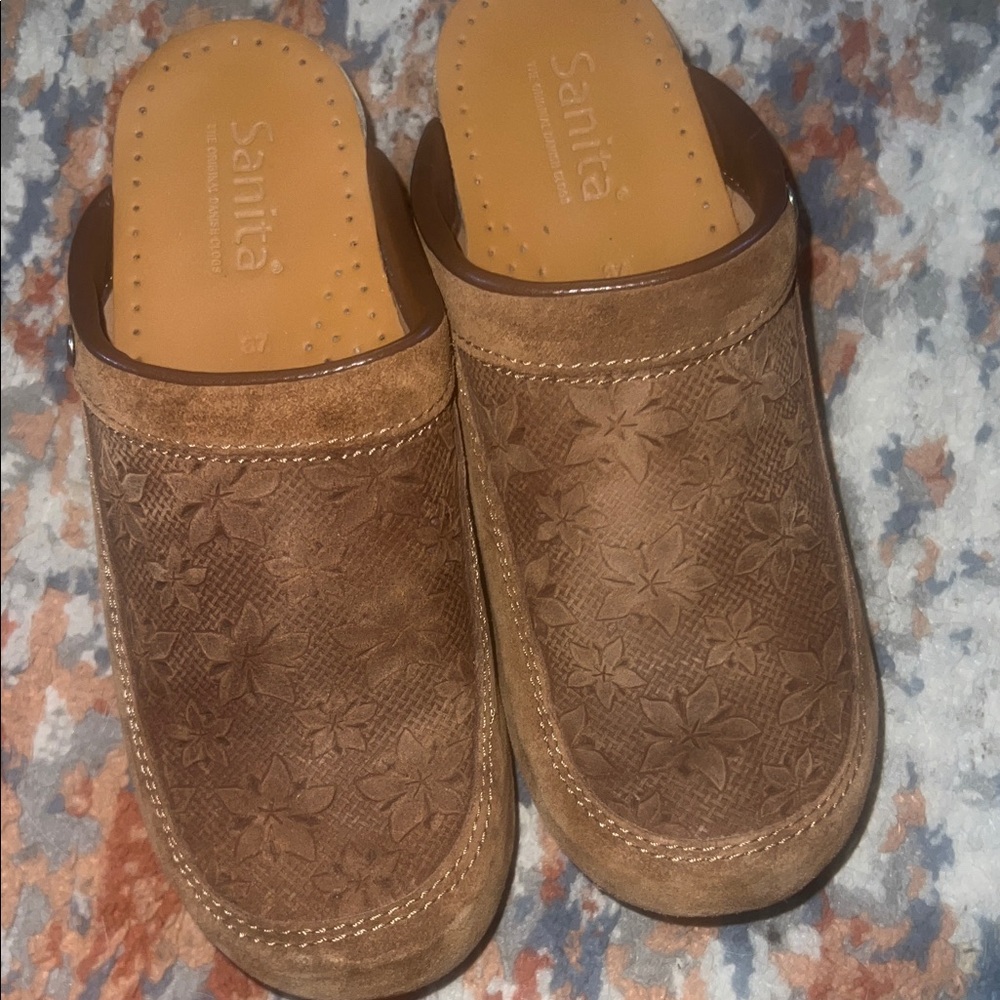 Sanita Tan Floral Women's Mules